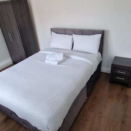 Apartment In Wakefield City Centre Εξωτερικό φωτογραφία
